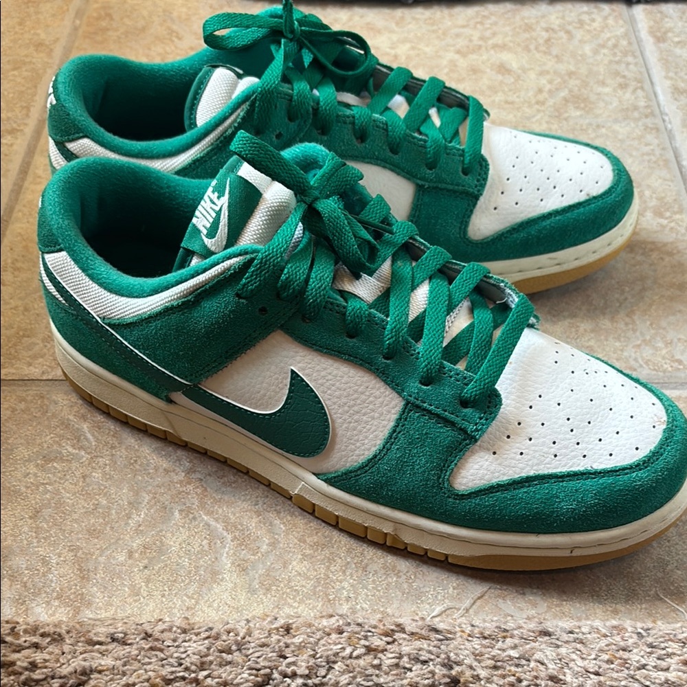 Nike Dunk Low SE